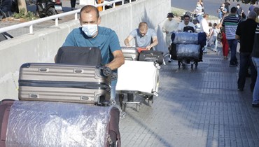 100 حالة إيجابية تدخل مطار بيروت يوميّاً معظمها "أوميكرون"... سيناريو التفشّي قد يسبق الأعياد!