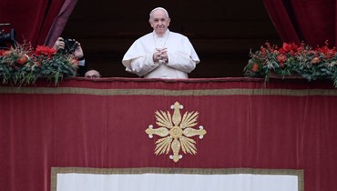 البابا فرنسيس في عظة الميلاد بالفاتيكان (أ ف ب).