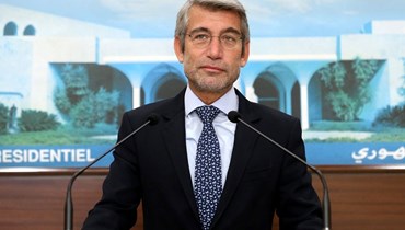 وزير الطاقة وليد فياض من القصر الجمهوري.