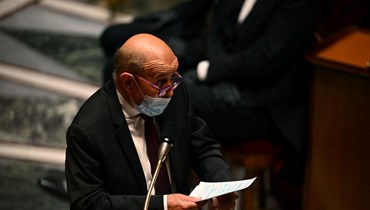 لودريان خلال جلسة مساءلة للحكومة في الجمعية الوطنية في باريس (4 ك2 2022، أ ف ب). 