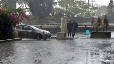 الأمطار في بيروت (حسام شبارو).