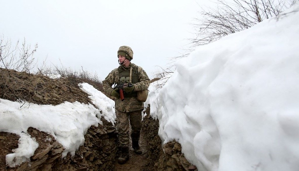 جندي من القوات العسكرية الأوكرانية (أ ف ب). 