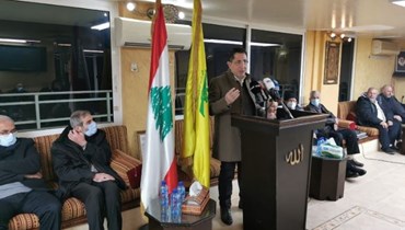 النائب حسين الحاج حسن خلال لقاء سياسي لـ"حزب الله".