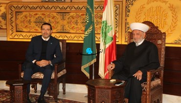 الرئيس الحريري يلتقي المفتي دريان (حسن عسل).