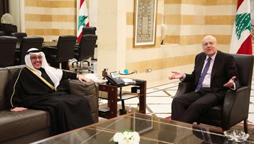 الرئيس ميقاتي ووزير الخارجية الكويتي (نبيل اسماعيل).