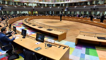 وزراء الشؤون الأوروبية يحضرون اجتماعا في مقر الاتحاد الأوروبي في بروكسيل (22 شباط 2022، أ ف ب). 