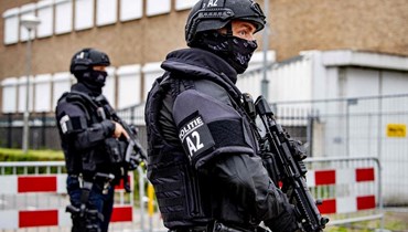 الشرطة في هولندا (أ ف ب).