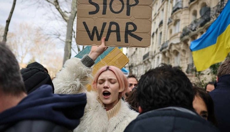 #موضة- مواقف لعارضات أزياء أوكرانيات ضدّ الحرب: "إبادة جماعية"
