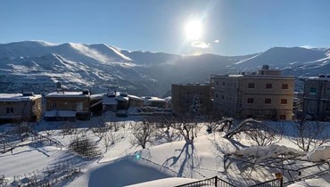الثلوج تغطّي المرتفعات في لبنان (مراسل "النهار").