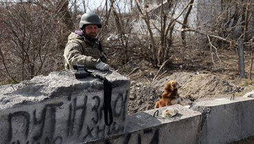 جندي أوكراني في كييف (أ ف ب).