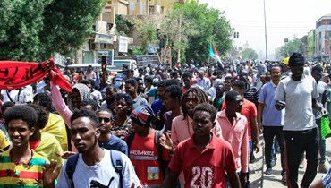 من التظاهرات في السودان (أ ف ب).