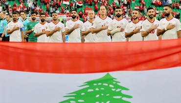 منتخب لبنان.