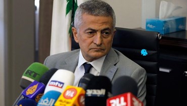 وزير المال يوسف خليل.