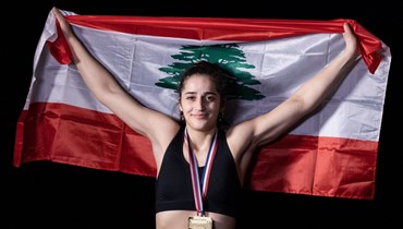رفعت اسم لبنان ورفضت "التمييز"... ساندرا سكّر إرادة قتالية في حلبات الرياضة