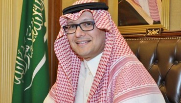 السفير السعودي في لبنان وليد بخاري.