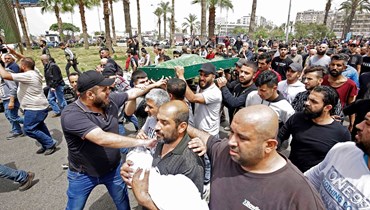 ليس كلّ الهاربين "فقراء": مأساة حامل وأختها وأطفالهما من طرابلس... "أين الجثث؟!"