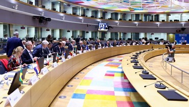 مسؤولون ينتظرون انطلاق المؤتمر الدولي الخامس للمانحين من أجل سوريا في المجلس الأوروبي ببروكسيل (10 ايار 2022، أ ف ب). 