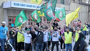 مناصرون لـ"حزب الله" وحركة "أمل" في بيروت (نبيل اسماعيل).