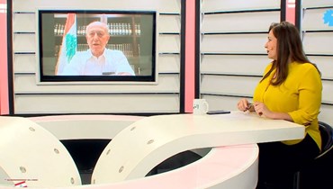 الزميلة ديانا سكيني تحاور اللواء أشرف ريفي في استوديو "النهار الانتخابي". 