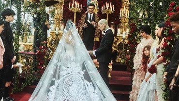 الصور الأولى من زفاف كورتني كارداشيان وترافيس باركر الفاخر في إيطاليا... "السعادة إلى الأبد"