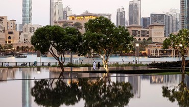 مشهد من حديقة برج خليفة في إمارة دبي (27 أيار 2022 - أ ف ب).
