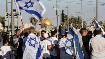 "مسيرة الأعلام" في القدس تُثير مخاوف من تصعيد جديد بين الإسرائيليين والفلسطينيين