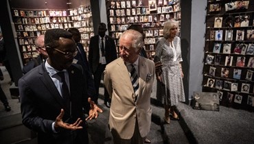 الأمير تشارلز يلتقي الرئيس الرواندي في كيغالي (أ ف ب).