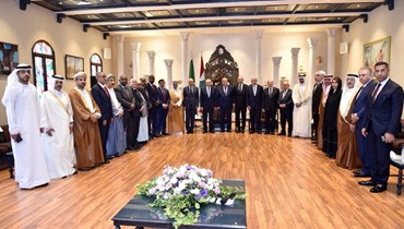 من لقاء الرئيس نيه بري مع الأمين العام لجامعة الدول العربية أحمد أبو الغيط والوزراء العرب.