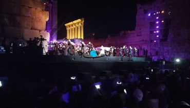 افتتاح مهرجانات بعلبك الدولية: نور ساطع في عتمة لبنان