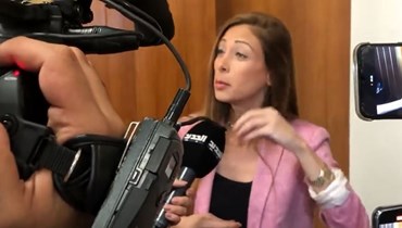 النائبة سينتيا زرازير تكشف عن حصول "تلطيش" في داخل مجلس النواب.