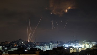 إطلاق صواريخ باتجاه إسرائيل (أ ف ب).