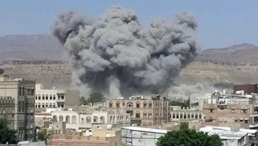 انفجار صاروخ باليستي للحوثيين أثناء إعادة تركيبه.