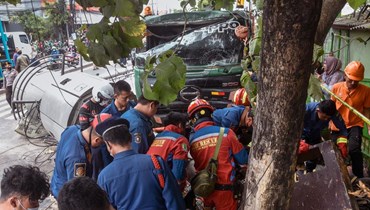 مقتل 10 في حادث شاحنة بإندونيسيا (أ ف ب).