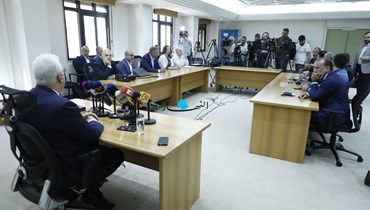 وزير الاتصالات عقد اجتماعاً مع المسؤولين في "ألفا" و"تاتش" (مارك فياض). 