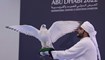 صورة نشرتها وكالة انباء الامارات مع خبر بيع أغلى صقر في تاريخ معرض ابو ظبي الدولي للصيد والفروسية (2 ت1 2022). 