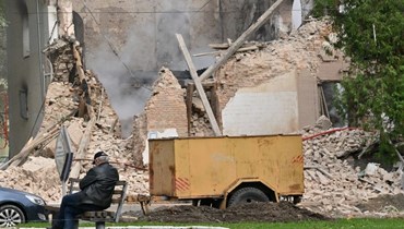 مبنى مدمّر في أوكرانيا (أ ف ب).