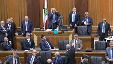 جلسة الخميس رهن "لبنان القوي"... والضبابية تطبع توجهات النواب "التغييريين"