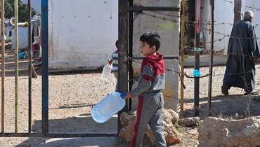 طفل من مخيمات النزوح السوري في عكار (حسام شبارو).