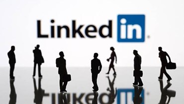 Although high school students may lack experience in a particular career path, they can still use LinkedIn to build new networks.