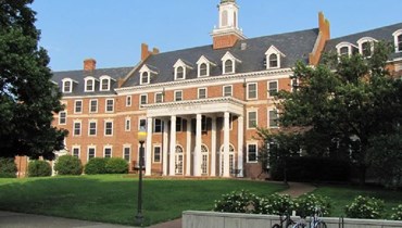 جامعة  فرجينيا.