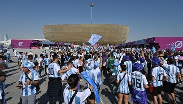 الجماهير الأرجنتينية قبل مواجهة السعودية
