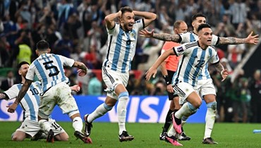 المنتخب الأرجنتيني عقب فوزه بمباراة نهائي كأس العالم (أ ف ب).