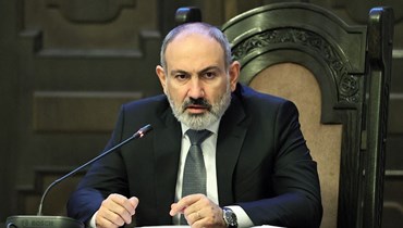 باشينيان خلال اجتماع للحكومة في يريفان (19 ك2 2023، أ ف ب).