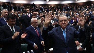 أردوغان يحضر اجتماعًا في الجمعية الوطنية التركية الكبرى في أنقرة (18 ك2 2023، أ ف ب).