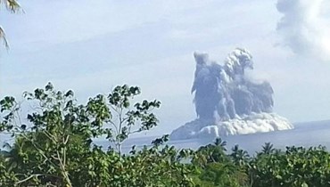 ثوران بركان في فانواتو