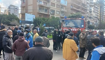 من الاعتصام أمام مصرف لبنان في طرابلس.