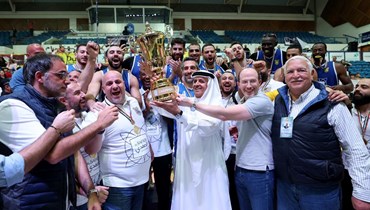 الرياضي بيروت يحصد "النجمة الثامنة" في دبي على حساب دينامو.