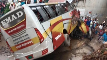 تحطُّم حافلة في بنغلادش.