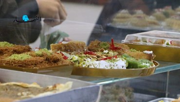 حلويات رمضان (تصوير حسن عسل).