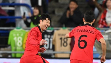 لاعبو كوريا الجنوبية.